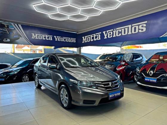 HONDA CITY 1.5 LX 16V FLEX 4P MANUAL HONDA CITY 1.5 LX 16V FLEX 4P MANUAL